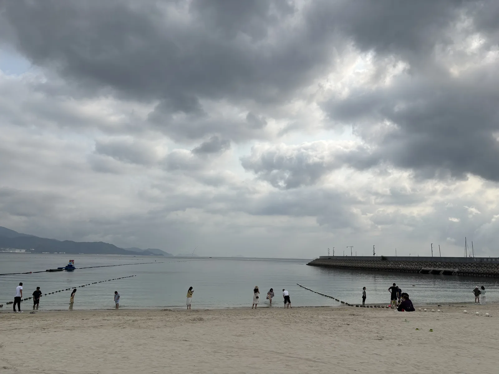 桔钓沙海边 2